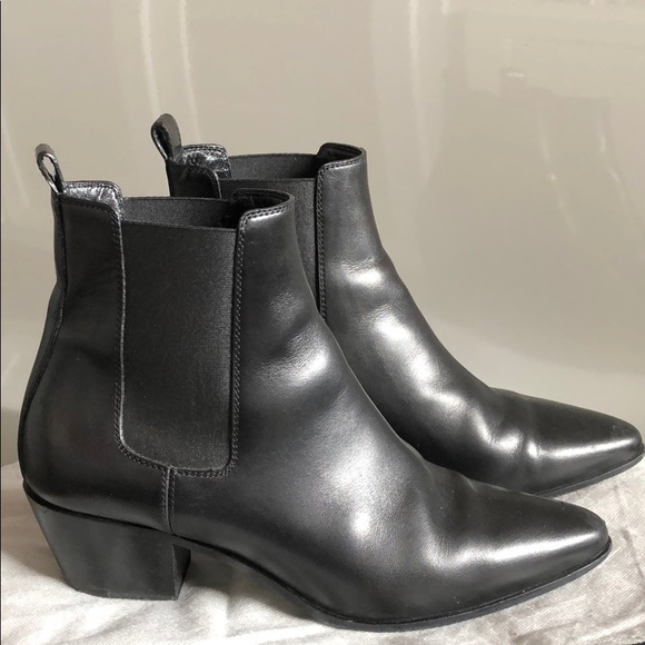 rock chelsea boots